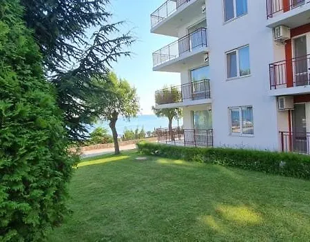 Stunning 1 Bedroom Apartment With Private Beach Sveti Vlas